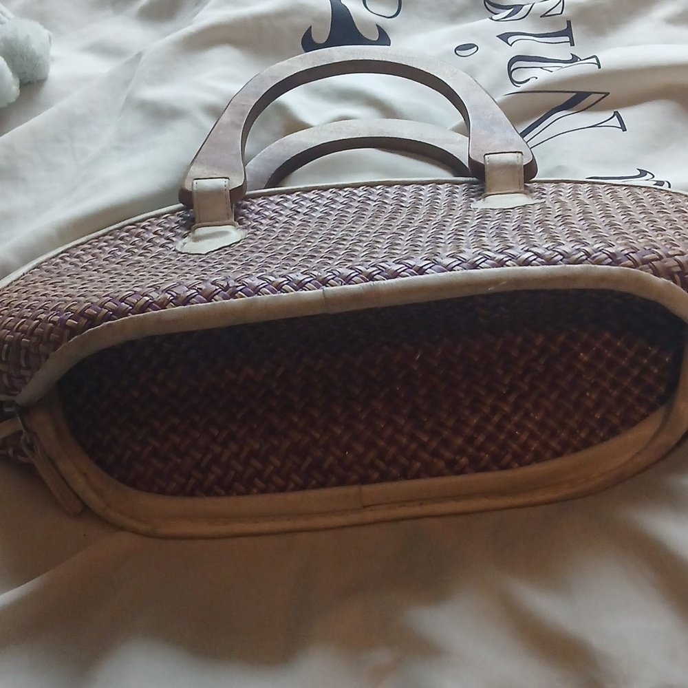 1970s Vintage Elegant Purple Woven Satchel Handbag - Picture 2 of 3